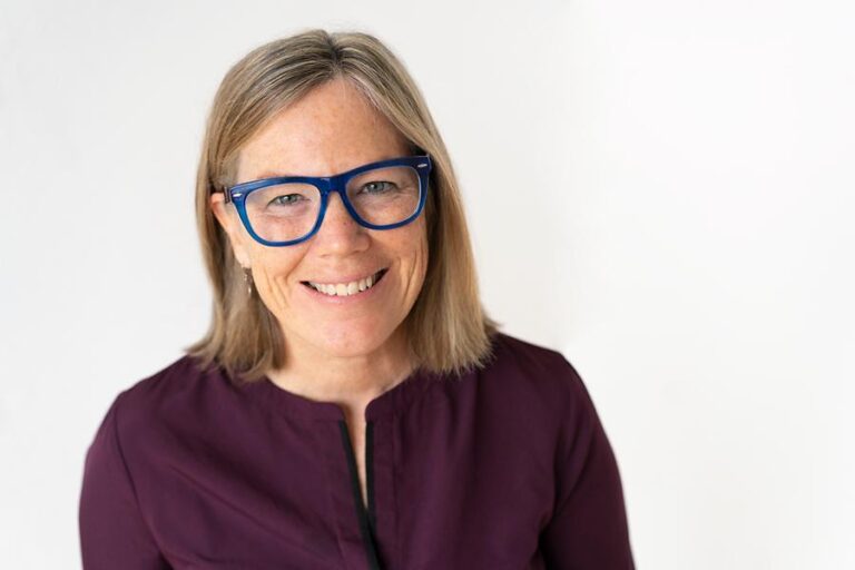 Dr. Jodi Vandenberg-Daves
